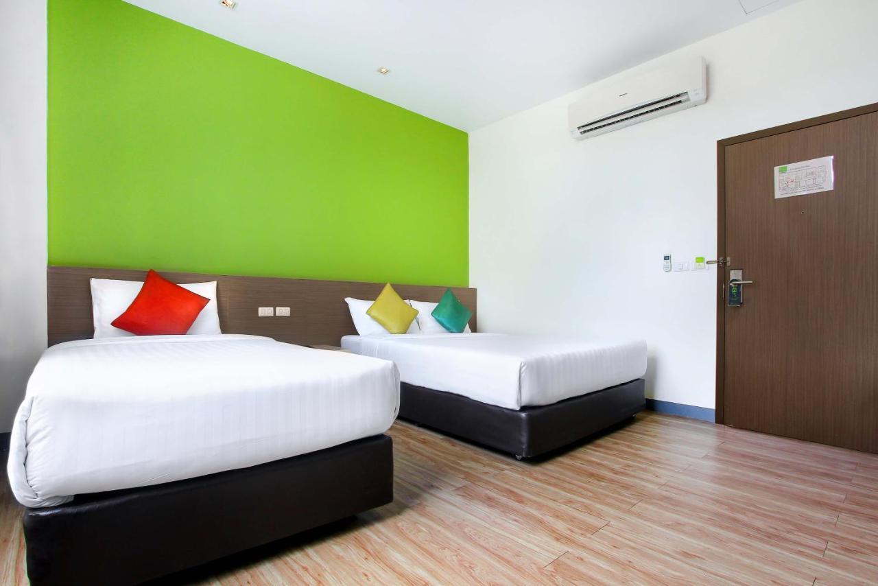 D Varee Xpress Makkasan Hotel Bangkok Exterior photo
