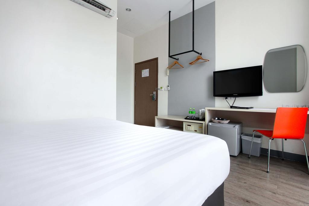 D Varee Xpress Makkasan Hotel Bangkok Exterior photo