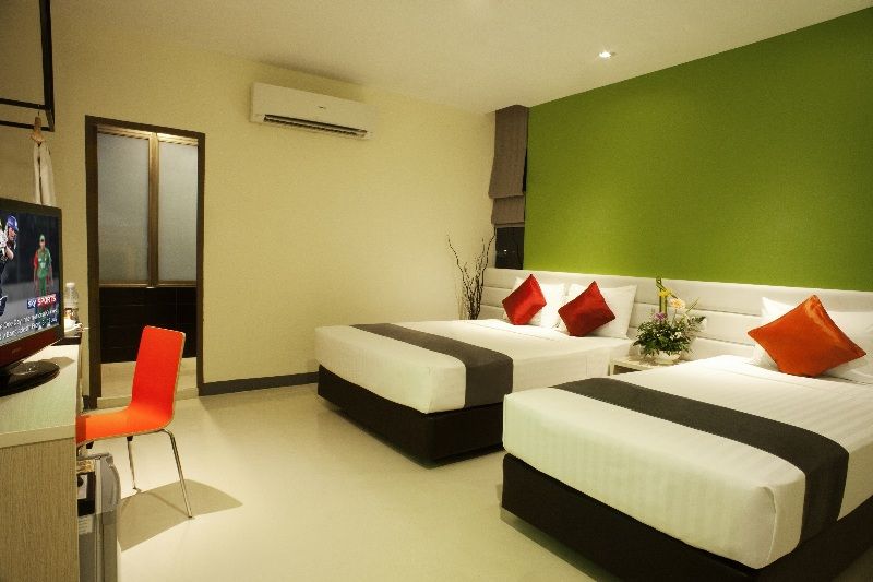 D Varee Xpress Makkasan Hotel Bangkok Exterior photo