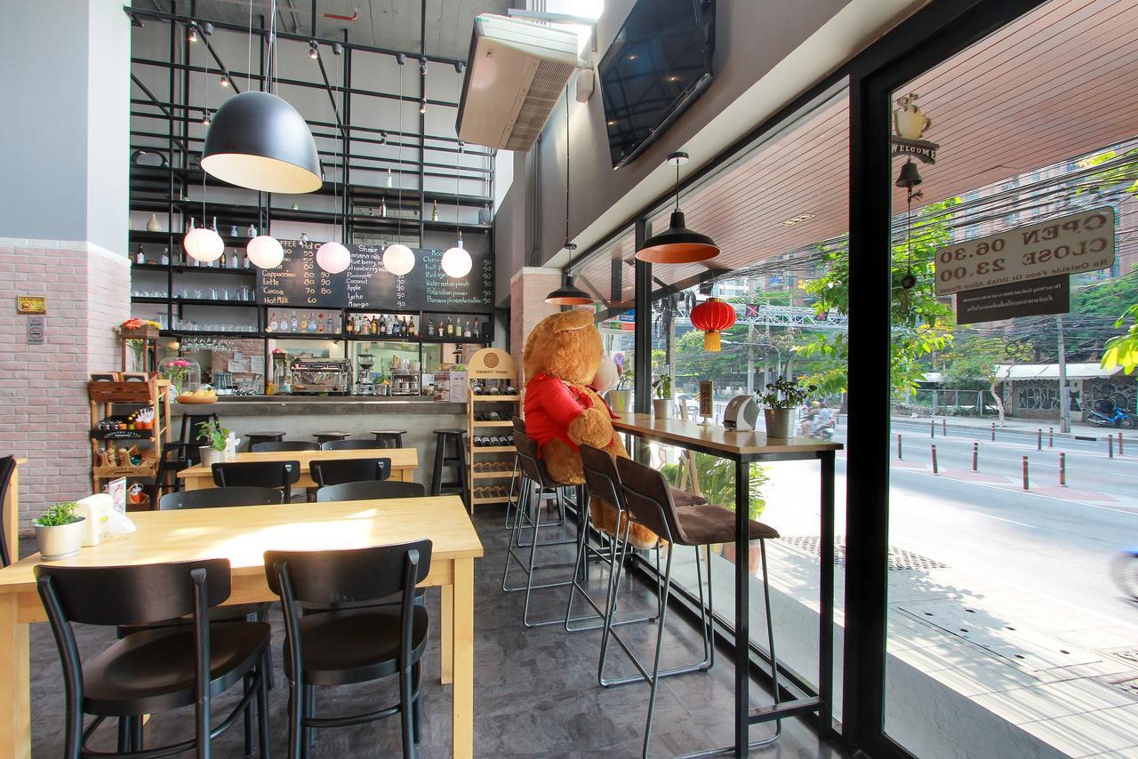 D Varee Xpress Makkasan Hotel Bangkok Exterior photo