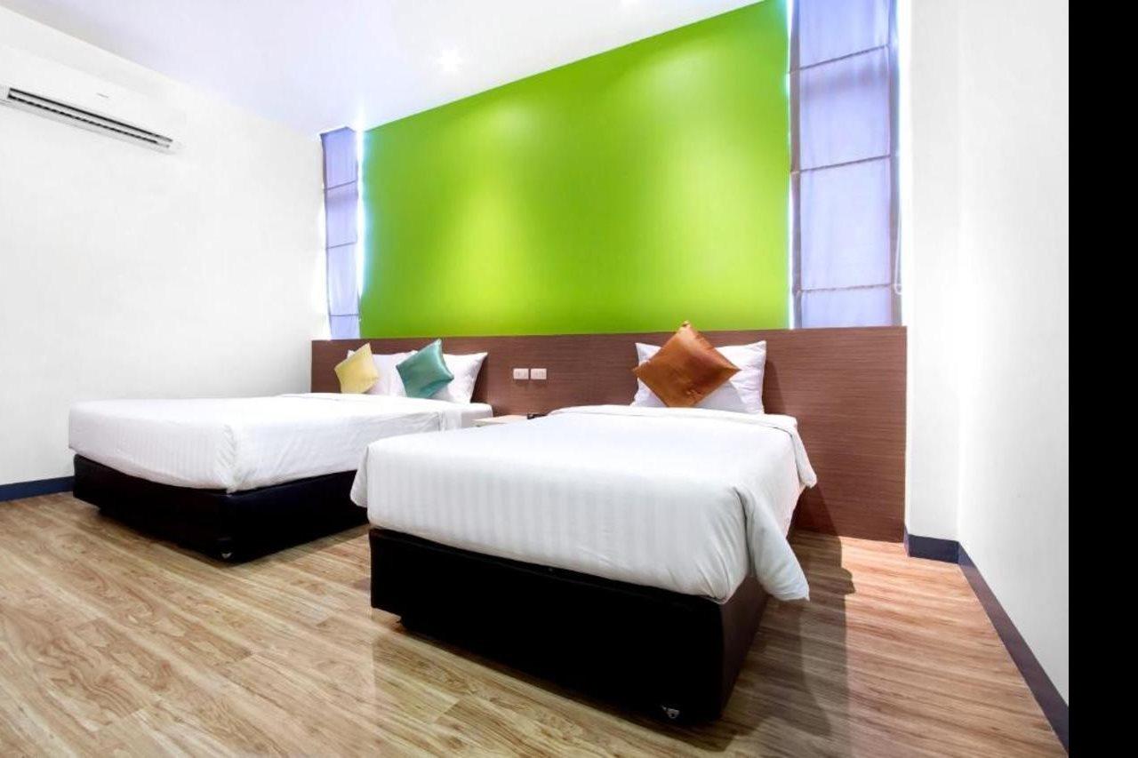 D Varee Xpress Makkasan Hotel Bangkok Exterior photo