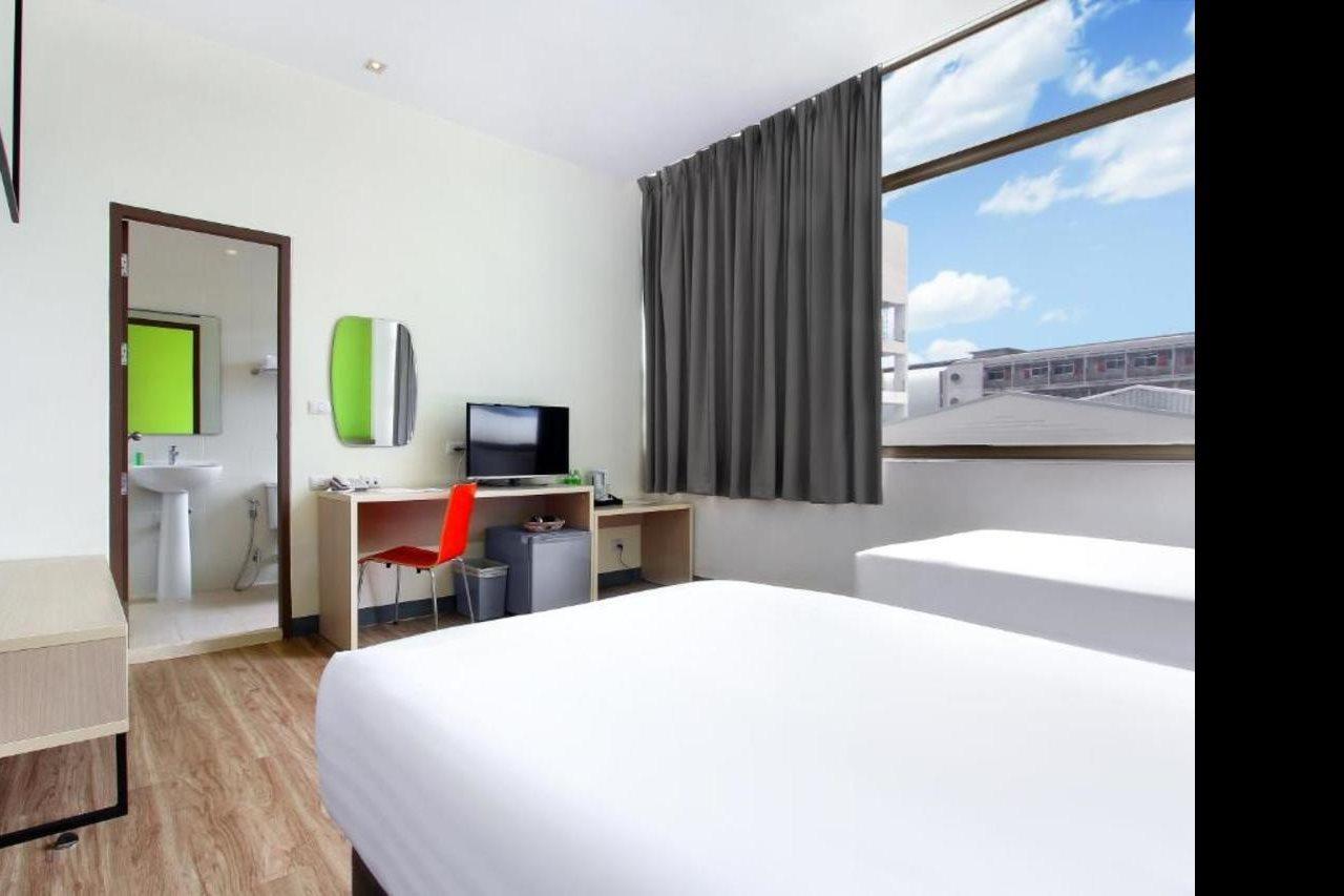 D Varee Xpress Makkasan Hotel Bangkok Exterior photo